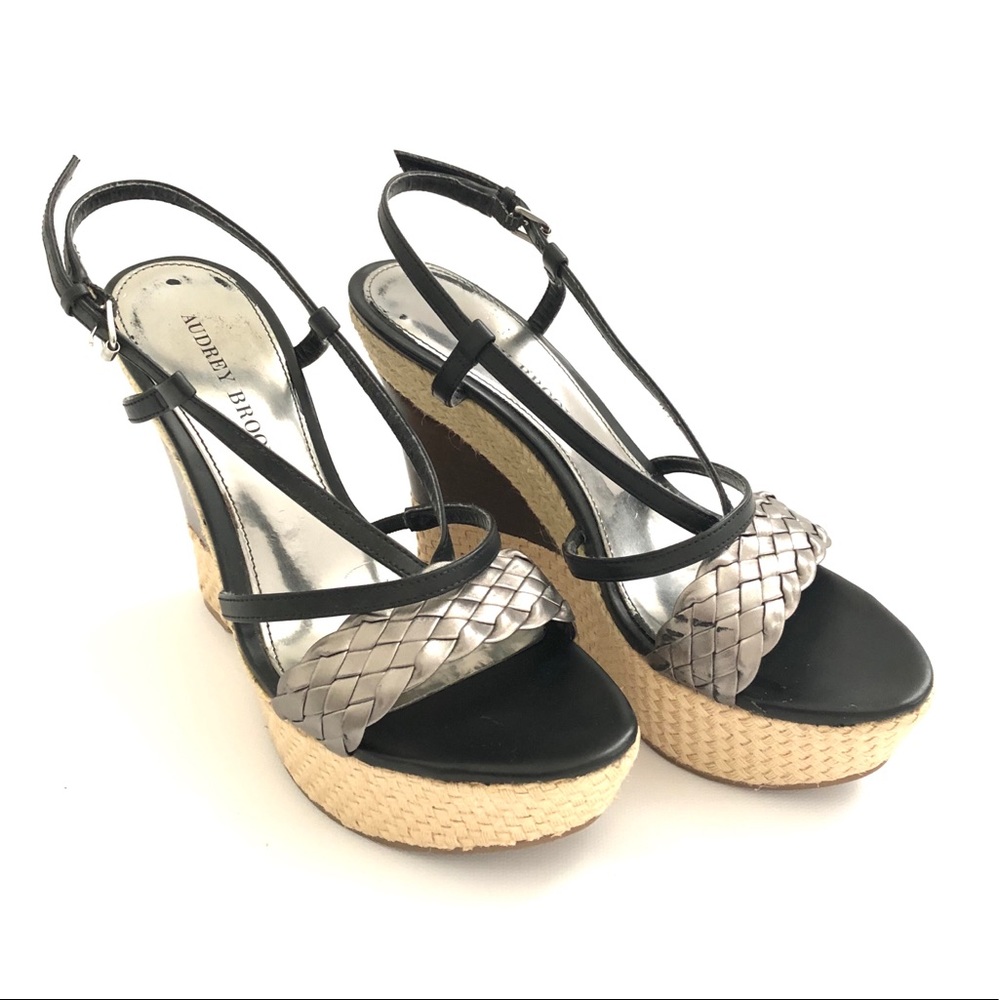 Audrey Brooke wedge sandals Sz 7